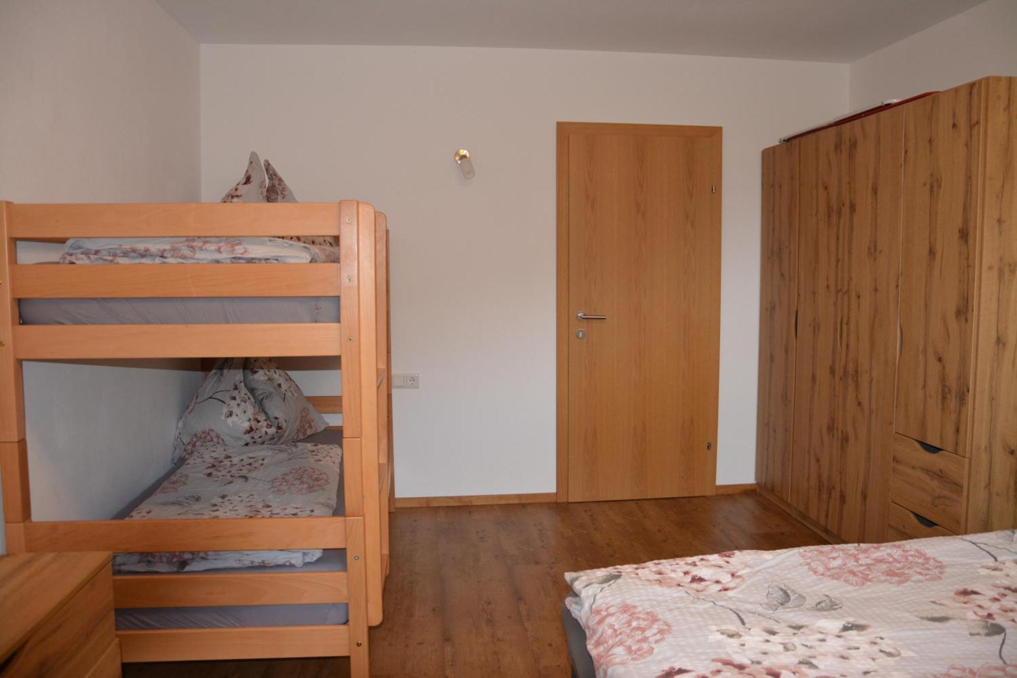 Appartement Wieshof Neukirchen am Grossvenediger Bagian luar foto
